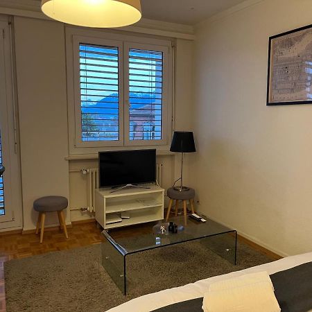 Appartement Beautiful Studio 2 Minutes From The Train Station à Lausanne Extérieur photo
